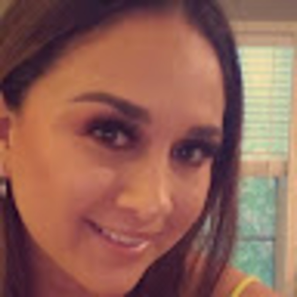 Meet your Posher, Julissa